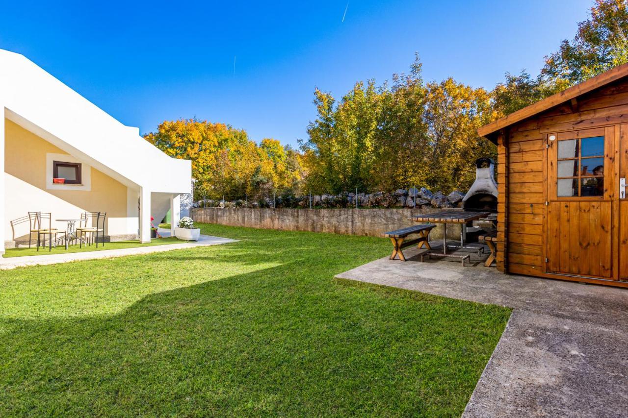 Apartments Meri Sveti Ivan  外观 照片